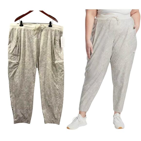 Athleta Plus Size 24 Pants Venture Viper Grey Printed Jogger Pockets Breathable - Picture 1 of 14